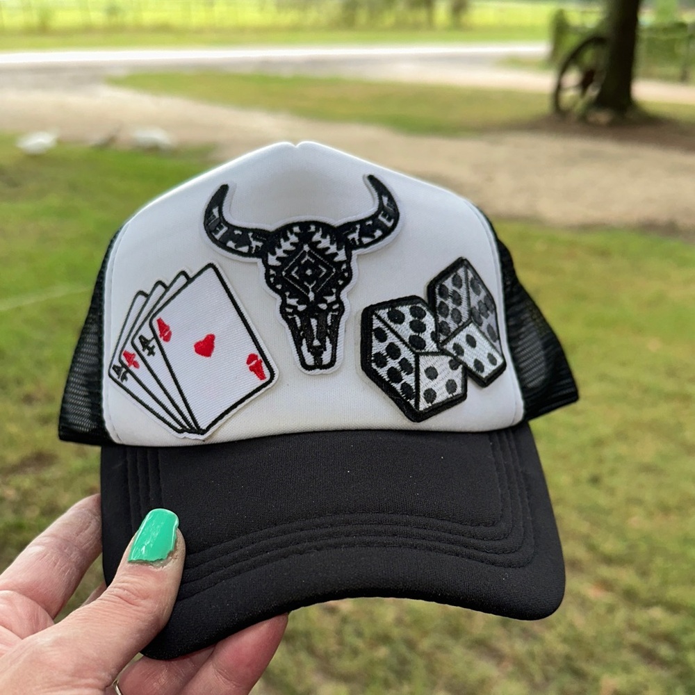 Trucker hat! Mesh snap back.